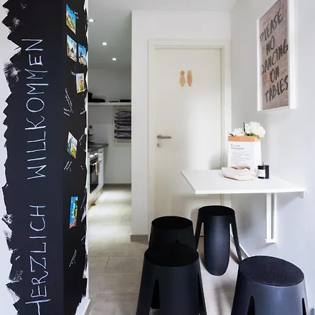 Apartman 1 Bedroom - Lage - Kaffee - Wifi - Modern - Parkplaetze *